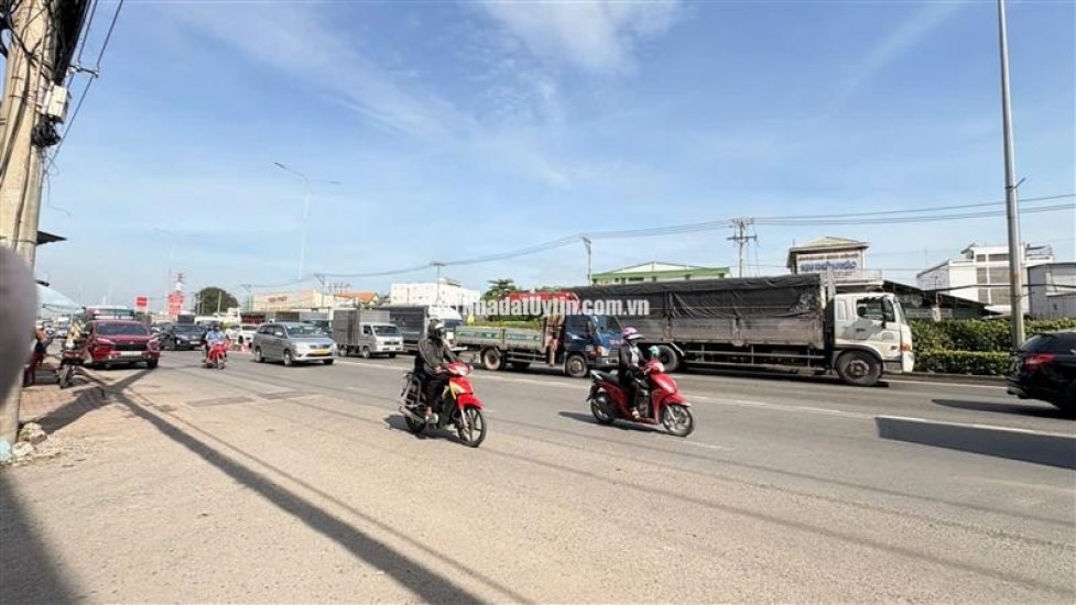 [XN66 - CƠ NGƠI LOGISTICS] NHÀ XƯỞNG MẶT TIỀN QUỐC LỘ 1A – NGANG 50M BỀ THẾ – 3.000m2
